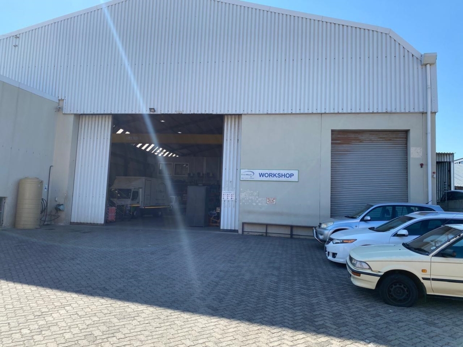 To Let commercial Property for Rent in Paarden Eiland Western Cape